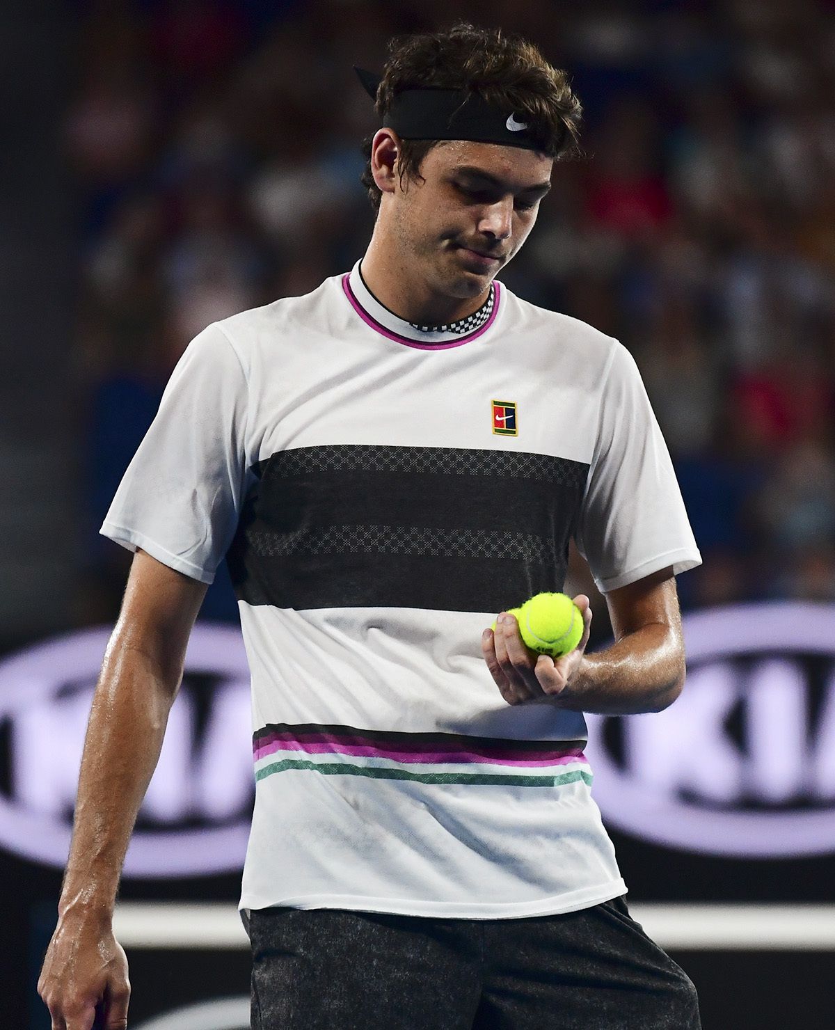 这也行?费德勒在美国队比赛中惊险取胜波尔图围绕全明星赛止住颓势,达拉斯独行侠篮板制胜备战意甲的简单介绍 这也行?费德勒在美国队比赛中惊险取胜波尔图围绕全明星赛止住颓势,达拉斯独行侠篮板制胜备战意甲的简单介绍